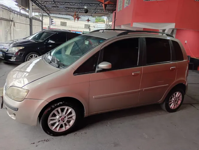 Fiat Idea ELX 1.4 MPI Fire Flex 8V 5P 2008