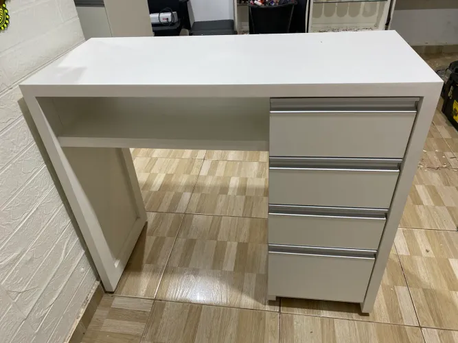 Mesa de manicure mdf branco com 4 gavetas 