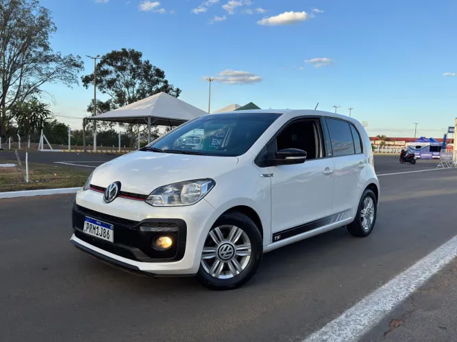 Volkswagen Up! Move 1.0 TSI Total Flex 12V 5P 2019