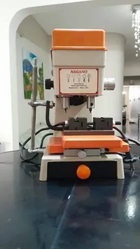 Máquina pra copiar chaves pantograficas