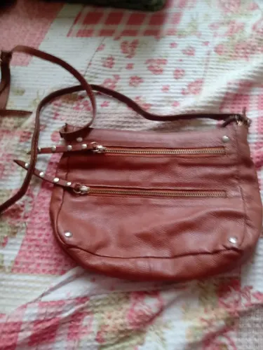 Bolsa de couro pequena 