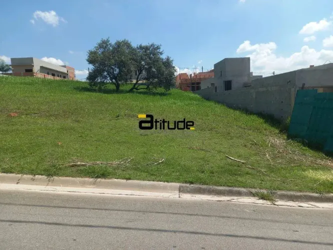 TERRENO A VENDA NO CONDOMÍNIO RESERVA SANTA ANNA.