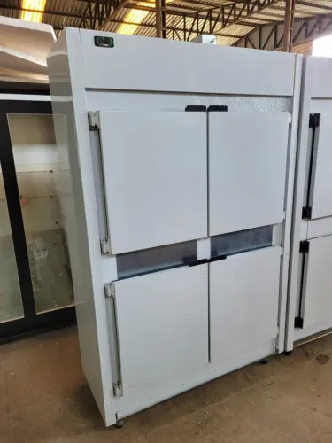 Geladeira Comercial 4 Portas Inox