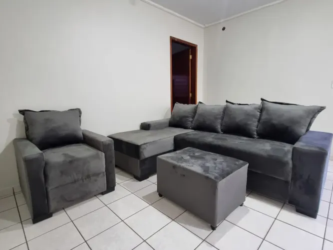 Sofá de fábrica