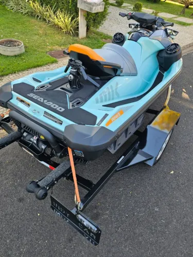 Jet-ski sea-doo wake 170 2024