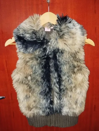 Colete P pelúcia