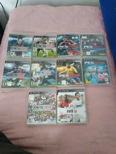 Vendo jogos de play 3 originais com encarte 