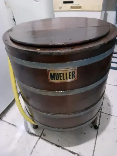 Máquina de Lavar Roupa Mueller - Tanquinho - Usada