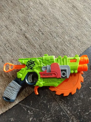 Nerf Zombie Strike Crosscut
