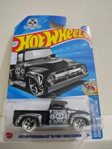 Custom/Pernannalise '56 Ford Truck/Camion