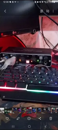 Interface de Áudio Roland Quad-Capture