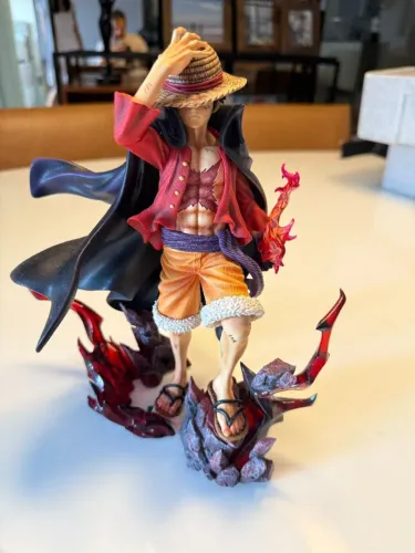 Luffy LX Studios - escala 1/6