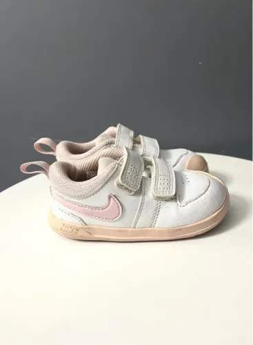 Tênis Nike original menina Tamanho 21/22