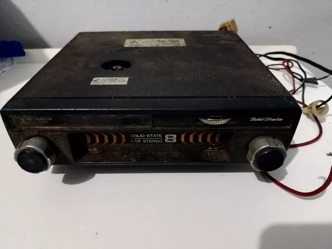 Som antigo Mitsubishi raridade 