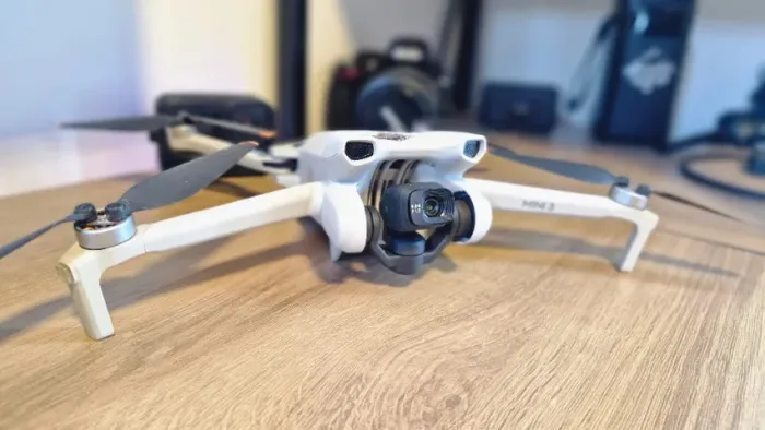 Drone - DJI Mini 3 ComboFly More + Sansumg M30 + SD 128GB (Melhor preço do OLX)