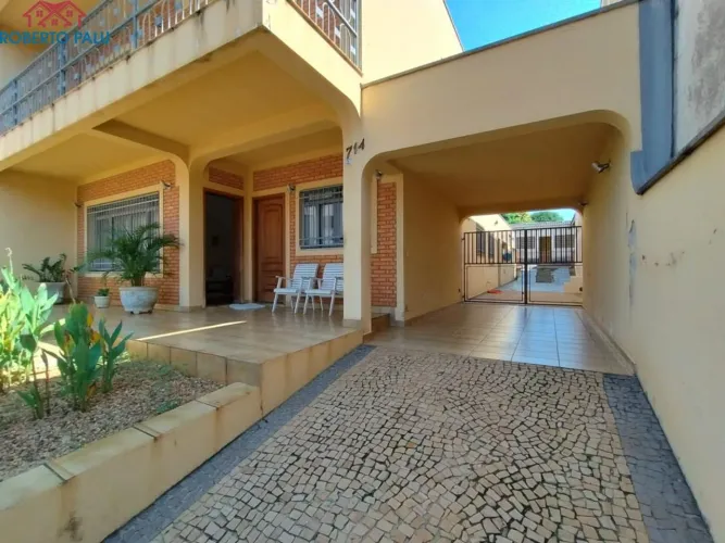 Casa em Sao Pedro-sp bairro Centro. REF: CA0080