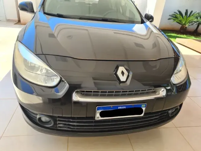 Renault Fluence Sed. Dynamique 2.0 16V Flex Aut. 2013