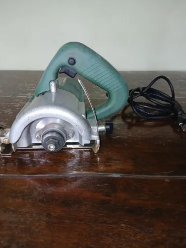 Vendo essa serra marmore não entregou 