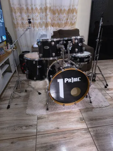Bateria acústica prime América séries com ferragens