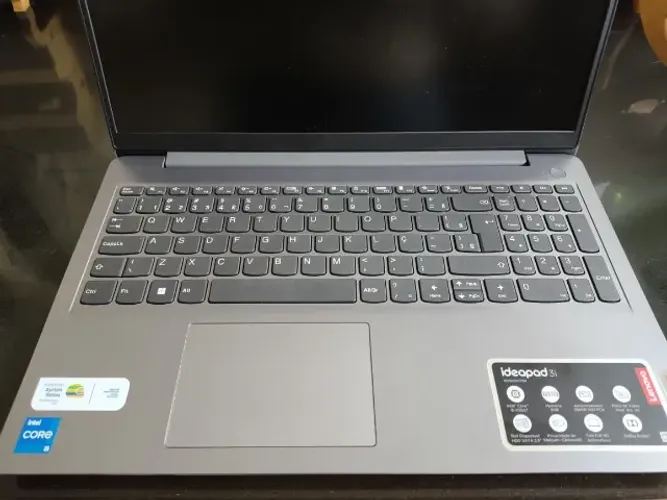 Notebook Ideapad 3i - i5 + 16GB + NVMe 256GB