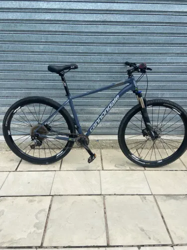Bicicleta aro 29 cannondale TAM.L
