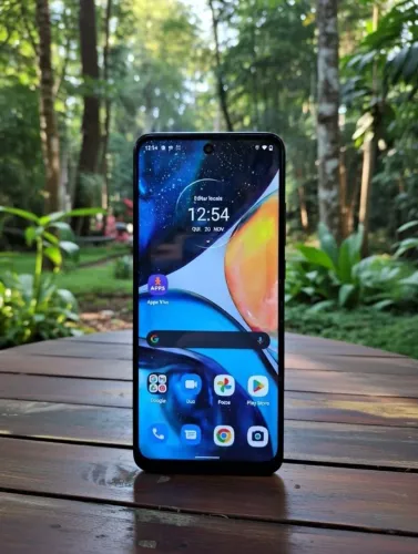 Celular Motorola Moto G22 em excelente estado na caixa