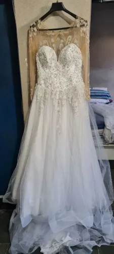VESTIDO DE NOIVA NOVO