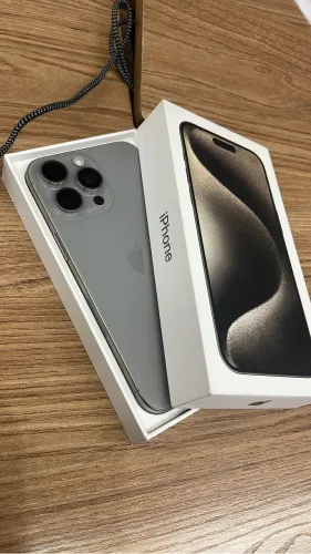 iPhone 15 Pro Max