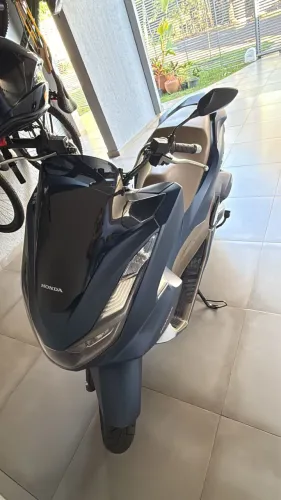 PCX 160 DLX 2023