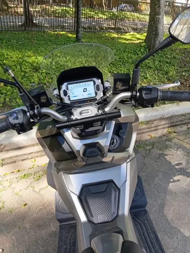 Vendo ADXTG novíssima