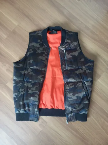 Colete Zara camuflado Change