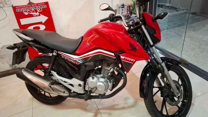 TITAN 160  2019