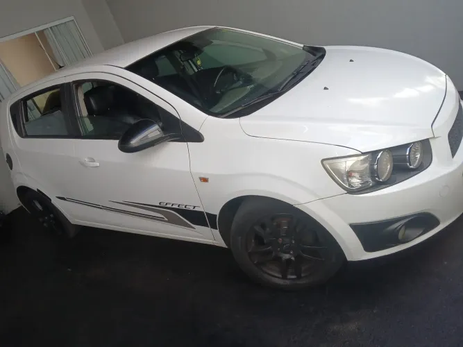 Chevrolet Sonic HB LTZ Effect 1.6 16V Flexp 5P AUT 2014