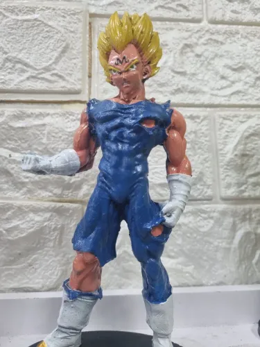 Boneco Resina Colecionador 20cm Vegeta Super Super Saiyajin