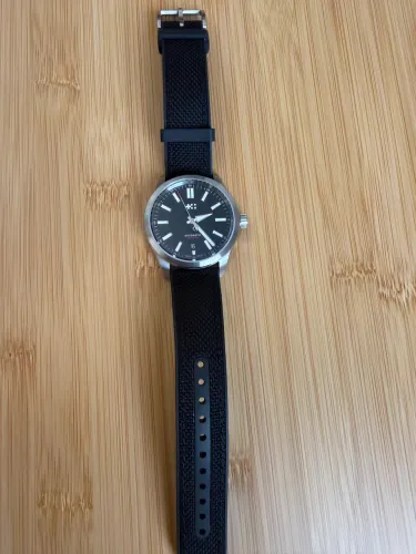 Christopher Ward C63 Sealander 39mm