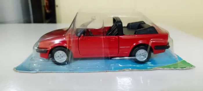 Miniatura Ford Escort XR3 (Carros do Brasil)