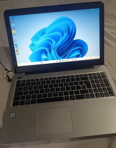 Notebook Asus I7 8gb ram, geforce 930mx 2gb Vram