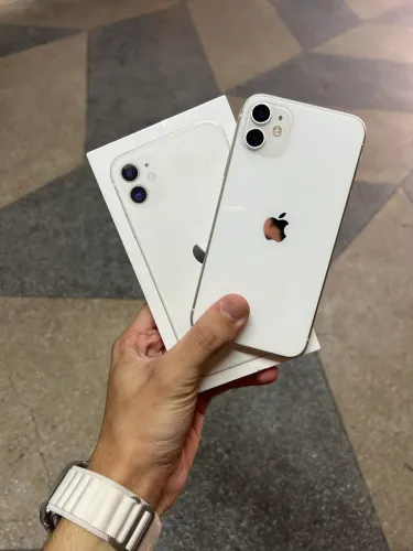 iPhone 11 64GB