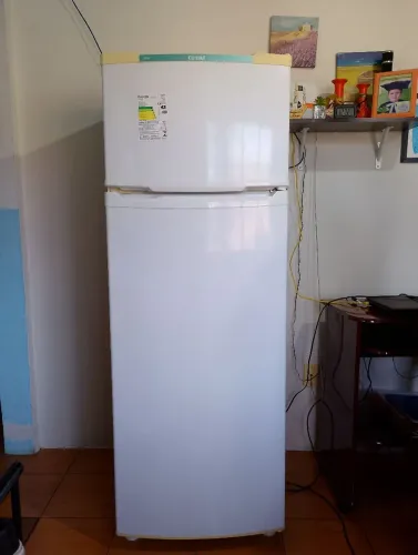 Geladeira Consul biplex 334l 127v