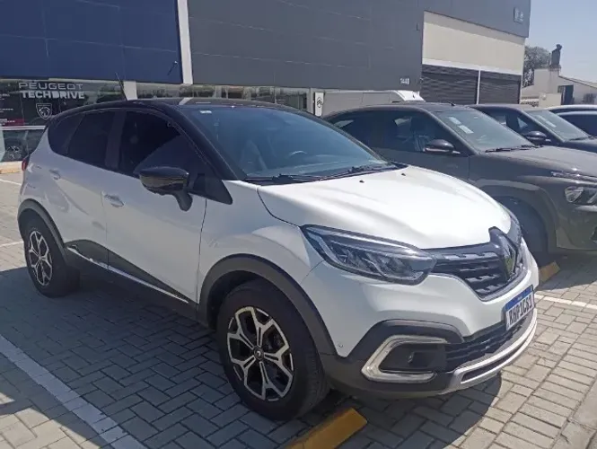 Renault Captur Iconic 1.3 TB 16V Flex 5P AUT 2022