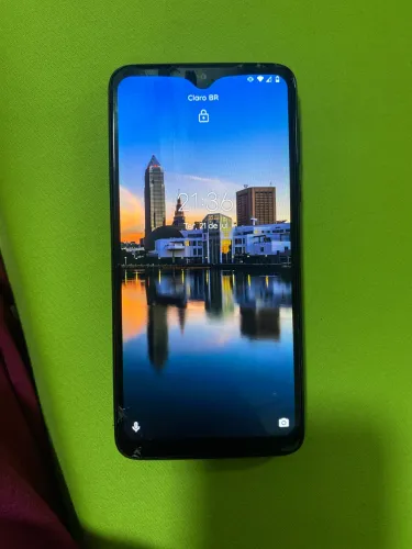 Moto G8 Play
