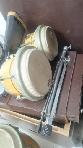 Par bongo michael com suporte (tripe)