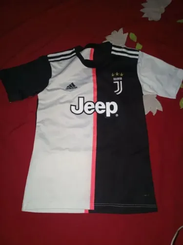 Camisa de time Juventus Adidas 2019 - tamanho p