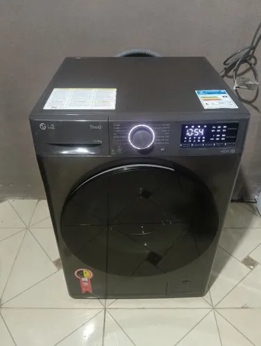 Lava e seca LG 13 kg Modelo Novo