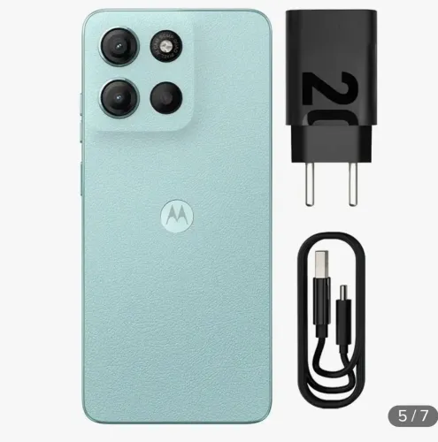 CELULAR MOTOROLA G15 MUITO NOVO