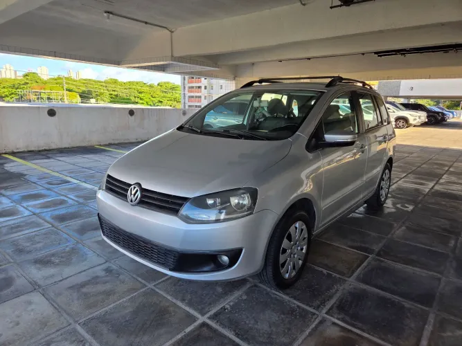 Volkswagen Spacefox 1.6/ 1.6 Trend Total Flex 8V 5P 2012