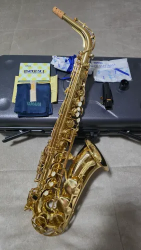 Saxofone Alto Yamaha YAS 275 Japan 