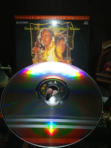 Laserdisc Cuttrhoat Island