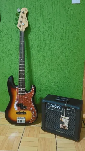 Contra baixo // amplificador pequeno