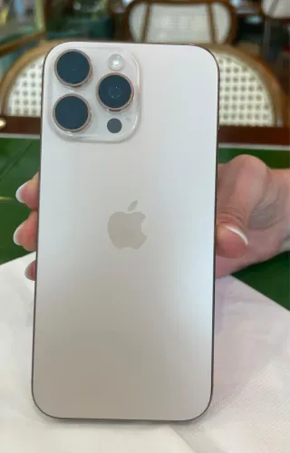 IPHONE 16 PRO MAX 256GB